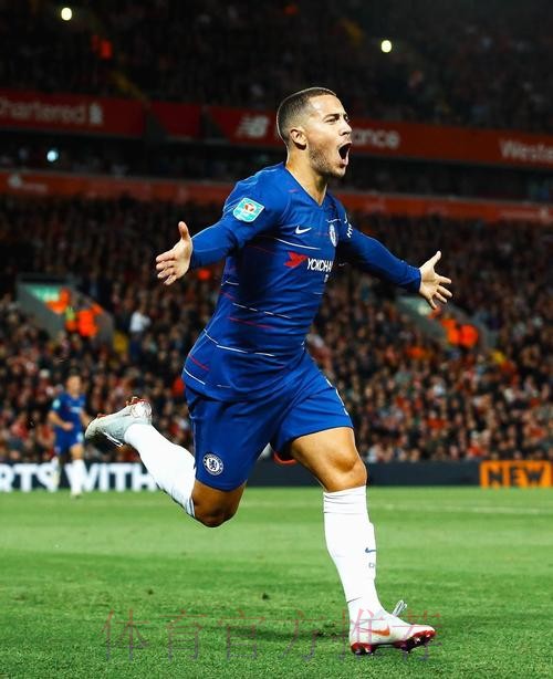 阿扎尔在皇马进退两难 他未来成了俱乐部的两难选择 阿扎尔在皇马进退两难 他未来成了俱乐部的两难选择